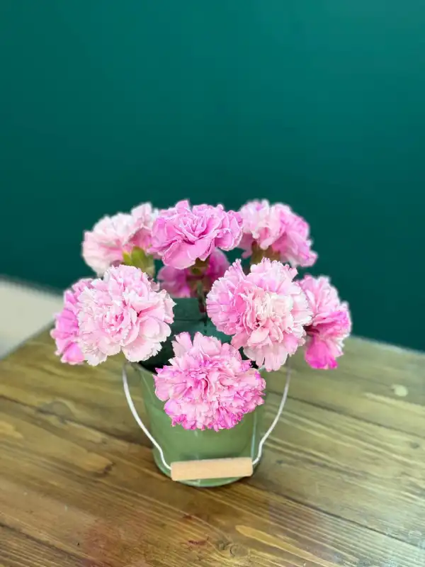 گل آرایی مینیمال