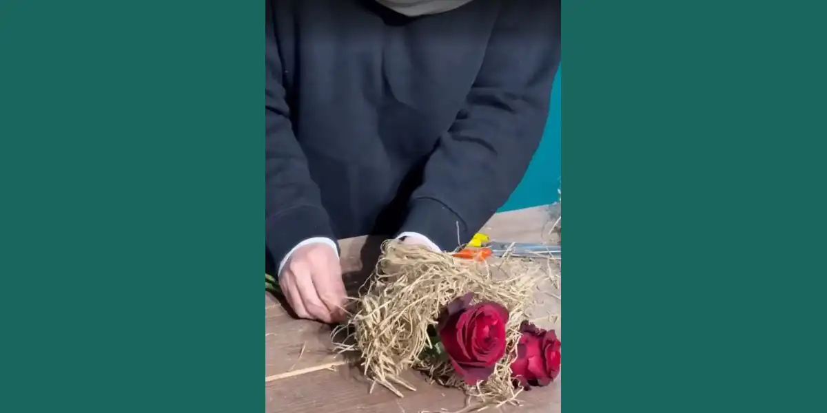 آموزش دسته گل آموزش رایگان دسته گل رز آموزش تصویری دسته گل رز